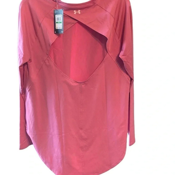 🌺 Under Armour long sleeve 🌺 - Picture 2 of 4